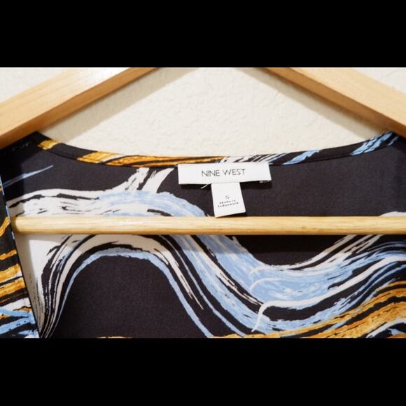 Nine West short sleeve wrap short sleeve top - Picture 6 of 7